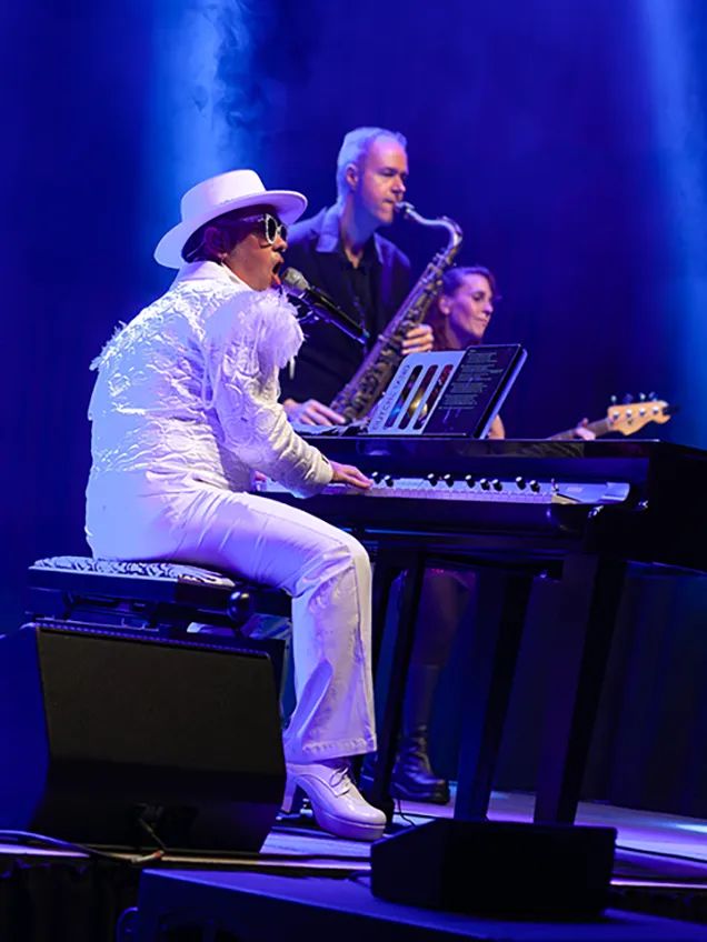 BITCH IS BACK – Elton John Tribute Show