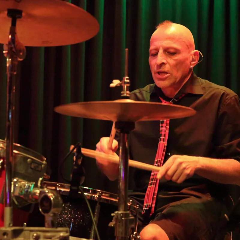 Olaf Eickstädt – Drums bei BITCH IS BACK